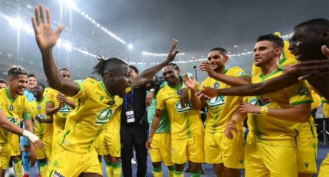 NFF CONGRATULATES SIMON ON LIGUE 1 MILESTONE